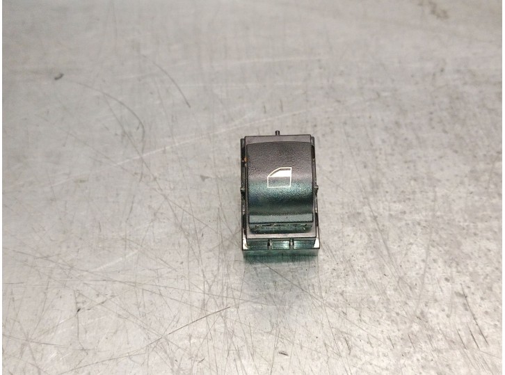 Recambio de mando elevalunas delantero derecho para bmw 5 (f10) 530 d referencia OEM IAM 9163527 61319241949 