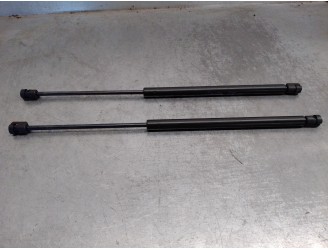 Recambio de amortiguadores capo para volvo xc90 2.4 diesel cat referencia OEM IAM A06510350  