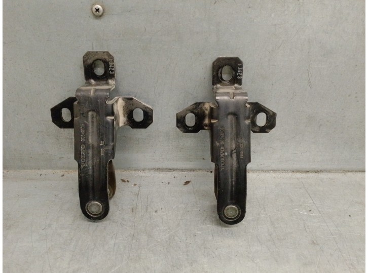 Recambio de bisagra porton para volvo xc90 2.4 diesel cat referencia OEM IAM 30649105 INFERIOR 