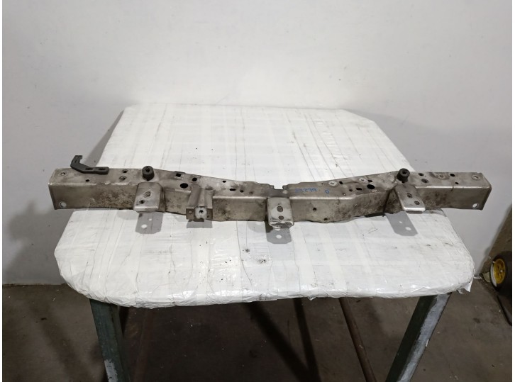 Recambio de panel frontal para toyota auris 1.4 turbodiesel cat referencia OEM IAM 5320802140 5320802140 