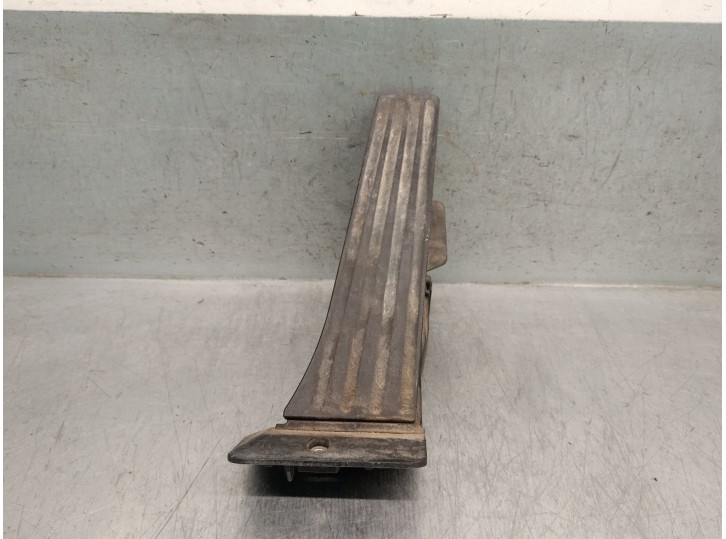 Recambio de potenciometro pedal para bmw 1 (f20) 118 d referencia OEM IAM 35426853175 35406889818 6PV01043533 HELLA