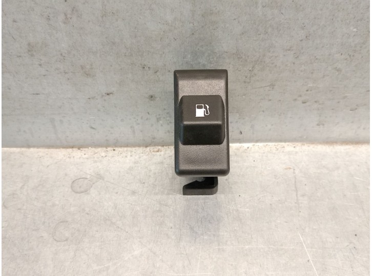 Recambio de cerradura puerta deposito combustible para mazda cx-5 (kf) 2.0 referencia OEM IAM GHP956860A GHP956860A 