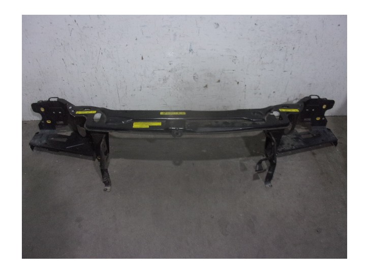 Replacement front panel for Volvo XC90 2.4 diesel cat OEM IAM reference 30796864 SHEET METAL 