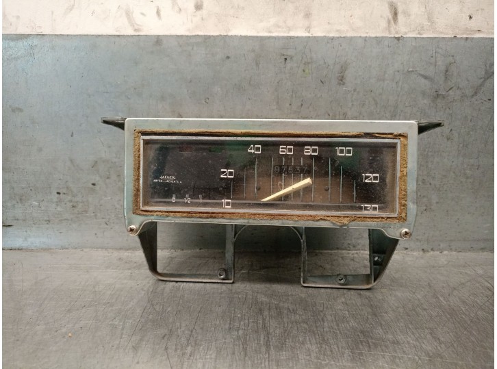 Recambio de cuadro instrumentos para renault r-4 s 813-02 referencia OEM IAM 81302 81302 