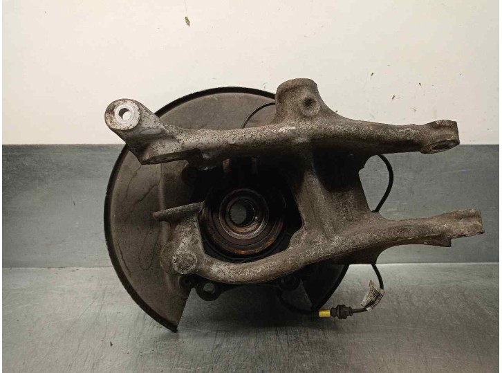 Recambio de mangueta trasera izquierda para citroën ds5 2.0 hdi fap referencia OEM IAM 334043  