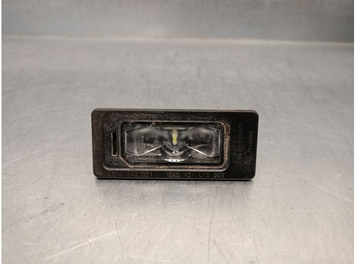 Recambio de piloto matricula para audi a3 sportback (8ya, 8yf) 35 tfsi referencia OEM IAM 5NA943021 5NA943021 