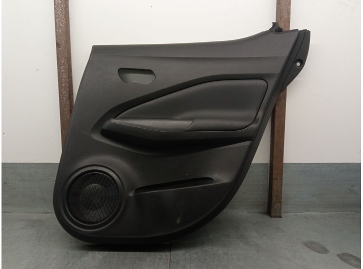 Recambio de guarnecido puerta trasera derecha para nissan juke (f16_) 1.0 referencia OEM IAM 829106PA0A 829006PG0C 