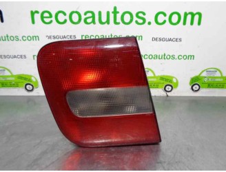 Recambio de piloto trasero izquierdo para volvo s70 berlina 2.5 cat referencia OEM IAM 9157008 DE PORTON