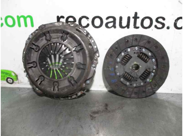 Recambio de kit embrague para audi 80/90 (893) 2.3 cat (ng) referencia OEM IAM 062229 LUK