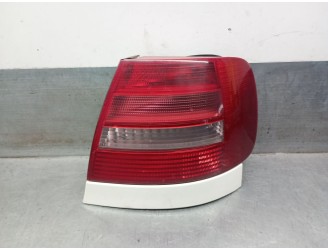 Recambio de piloto trasero derecho para audi a4 b5 (8d2) 1.9 tdi referencia OEM IAM 8D0945096F 8D0945096F 