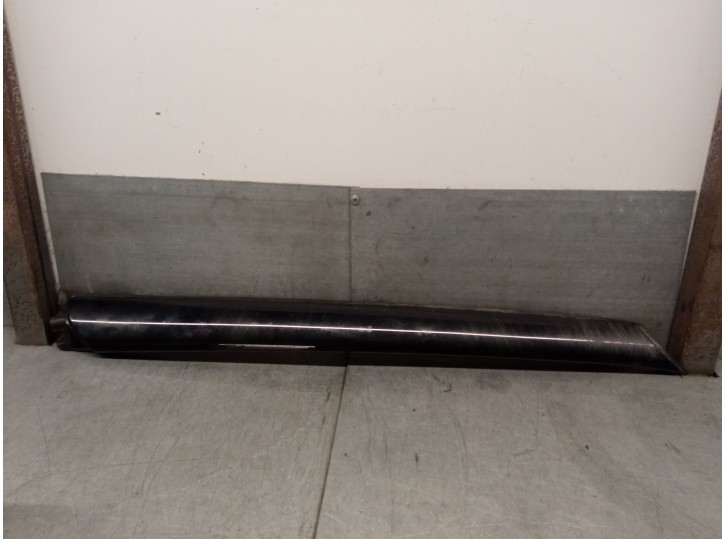 Recambio de molduras delanteras para nissan juke (f16_) 1.0 referencia OEM IAM 768376PA0B  