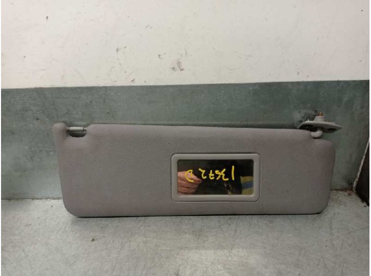 Recambio de parasol derecho para peugeot 605 2.1 turbodiesel referencia OEM IAM   