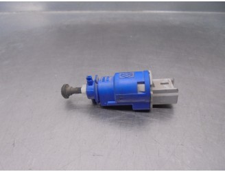 Recambio de interruptor para renault twingo 1.5 dci diesel fap referencia OEM IAM 8200276359 