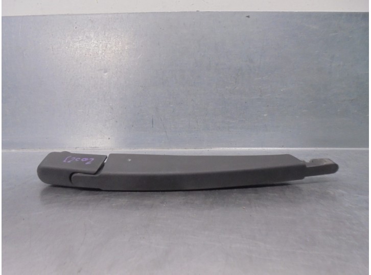 Recambio de brazo limpia trasero para renault twingo 1.5 dci diesel fap referencia OEM IAM 7701066672 