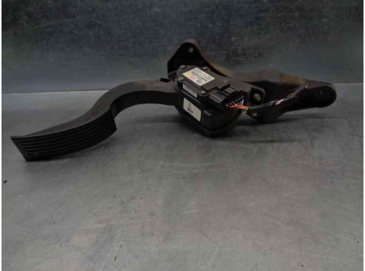 Recambio de potenciometro pedal para hyundai santa fe (bm) 2.2 crdi cat referencia OEM IAM 327262B100  