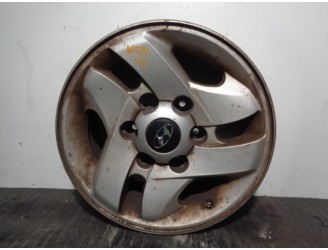 Recambio de llanta para hyundai terracan (hp) 2.9 crdi cat referencia OEM IAM 52900H1110 R167JX16OFFSET20 ALUMINIO 3P