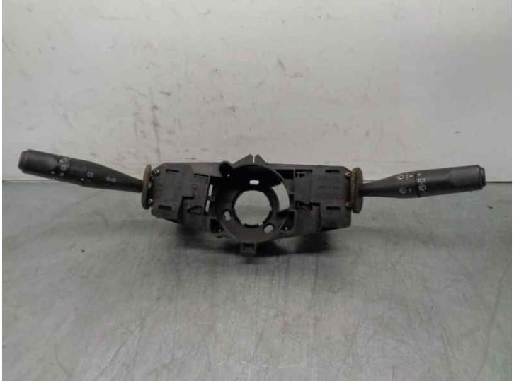 Recambio de mando luces para peugeot 206 berlina xr referencia OEM IAM 9630605180 96049597ZL 