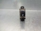 Replacement front right window regulator switch for Hyundai Terracan (HP) 2.9 CRDi CAT OEM IAM reference 935782000 