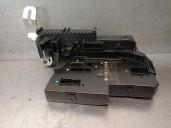 Recambio de caja reles / fusibles para mercedes-benz clase c (w204) c 200 cdi (204.001) referencia OEM IAM 2049060305  5DK011022