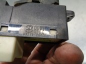 Replacement rear right window regulator switch for Hyundai Terracan (HP) 2.9 CRDi CAT OEM IAM reference 935782000 