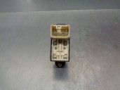 Replacement rear left window switch for Hyundai Terracan (HP) 2.9 CRDi CAT OEM IAM reference 935782000 