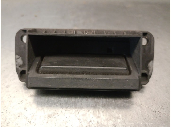 Recambio de maneta exterior porton para mercedes-benz clase c (w204) c 200 cdi (204.001) referencia OEM IAM A2047500293 A2047500