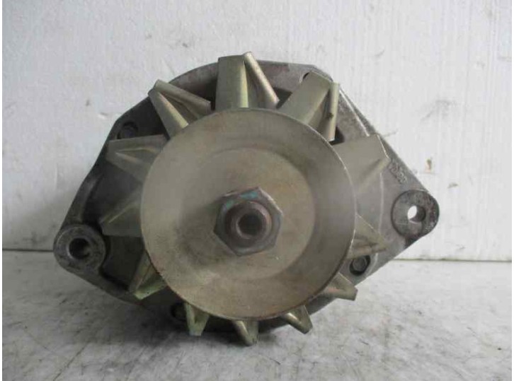Recambio de alternador para renault b-120.65 2.8 90kw referencia OEM IAM 7700796914 