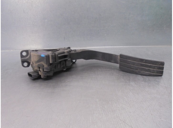 Recambio de potenciometro pedal para renault twingo 1.5 dci diesel fap referencia OEM IAM 8200426241  