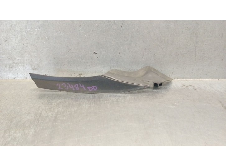 Recambio de moldura para citroën c4 cactus 1.6 bluehdi 100 referencia OEM IAM 9804826680 9804826680 