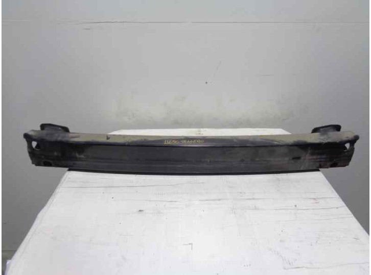 Recambio de refuerzo paragolpes trasero para toyota corolla verso (e12) 2.0 turbodiesel cat referencia OEM IAM DE HIERRO 