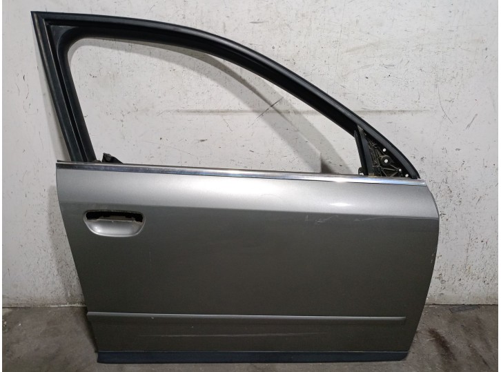 Recambio de puerta delantera derecha para audi a4 berlina (8e) 1.9 tdi referencia OEM IAM 8E0831052 8E0831052 