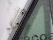 Replacement left front door for Renault B-120.65 2.8 90kW OEM IAM reference 5000370699 WHITE SIGN-WRITTEN 2 DOORS