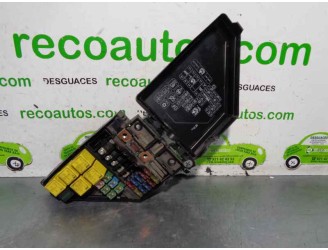 Recambio de caja reles / fusibles para mg serie 25 (rf) 1.4 16v cat referencia OEM IAM YQE103720 