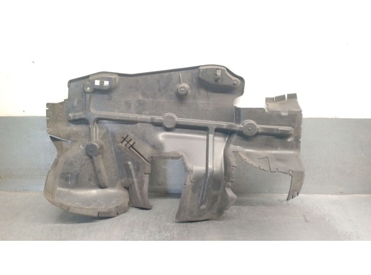 Recambio de moldura para citroën c4 cactus 1.6 bluehdi 100 referencia OEM IAM 9801961980 9801961980 