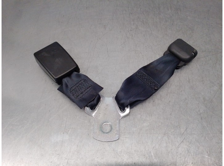 Recambio de enganche cinturon para mitsubishi asx (ga0w) 1.8 di-d cat referencia OEM IAM 7000D648XA  5 PUERTAS