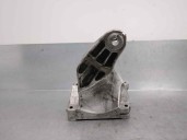 Replacement left engine mount for Mercedes-Benz E-Class (W212) saloon 2.1 CDI CAT OEM IAM reference A6512230004 