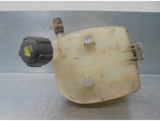 Recambio de deposito expansion para renault twingo 1.5 dci diesel fap referencia OEM IAM 8200369313 