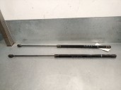 Replacement trunk / tailgate shock absorbers for Audi A3 Sportback (8YA, 8YF) 35 TFSI OEM IAM reference 8Y4827552D 