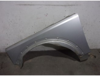 Recambio de aleta delantera izquierda para land rover discovery 2.7 td v6 cat referencia OEM IAM ASB780030 GRIS 