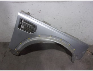 Recambio de aleta delantera derecha para land rover discovery 2.7 td v6 cat referencia OEM IAM ASB780020 GRIS 