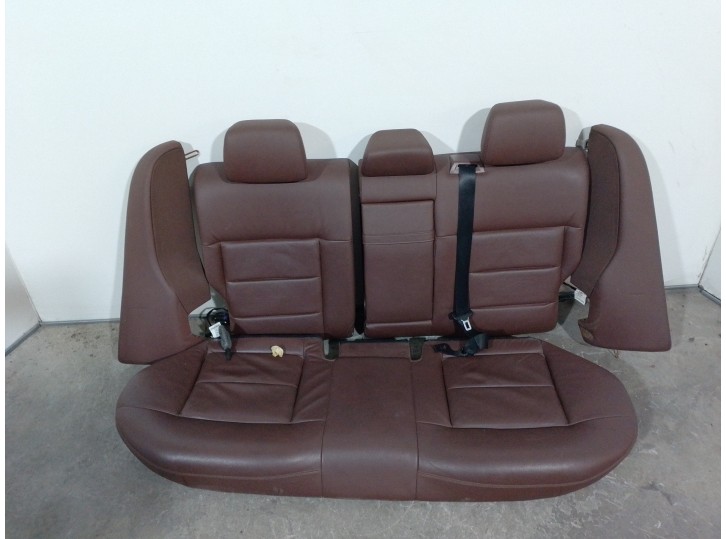 Recambio de asientos traseros para mercedes-benz clase e (w212) lim. 2.1 cdi cat referencia OEM IAM 4864719 CUERO MARRON OSCURO 