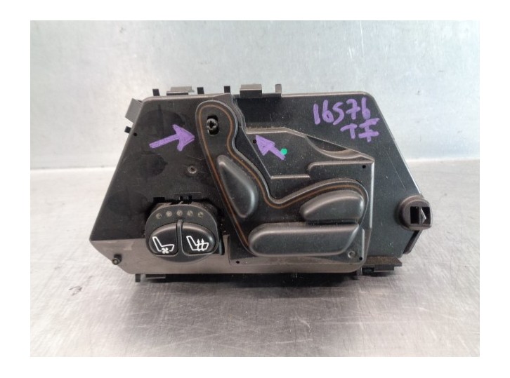 Recambio de mando asiento izquierdo para mercedes-benz clase s (w220) berlina 4.0 cdi 32v cat referencia OEM IAM 2208211358 