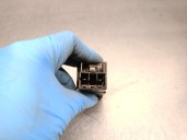 Recambio de interruptor para renault 5 (b/c40) 1.4 referencia OEM IAM 7700728106 7700728106 