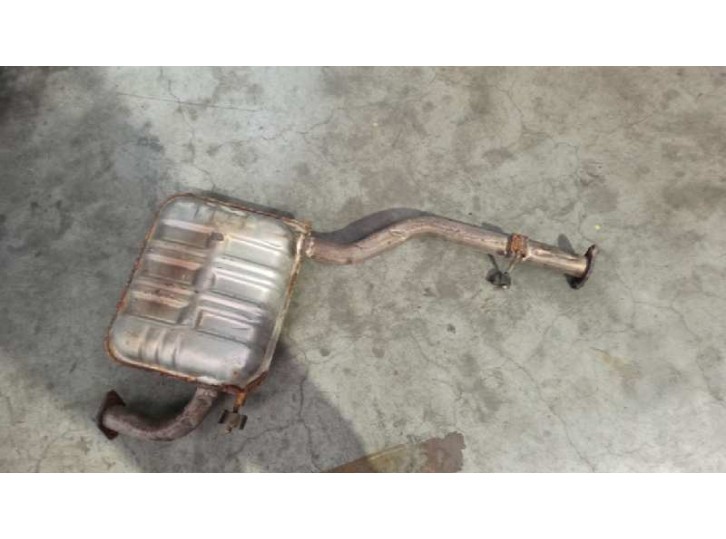 Recambio de tubo escape central para kia carnival ii 2.5 v6 lx referencia OEM IAM K55840300D  CESTA 10B