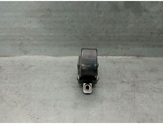 Recambio de mando elevalunas trasero derecho para ford ranger (et) 2.5 tdci cat referencia OEM IAM UR5666370 