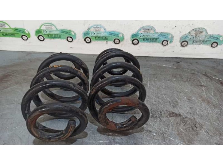 Recambio de muelle amortiguacion para renault master ii phase 2 combi 3.0 dci diesel cat (zd3) referencia OEM IAM 4417863 