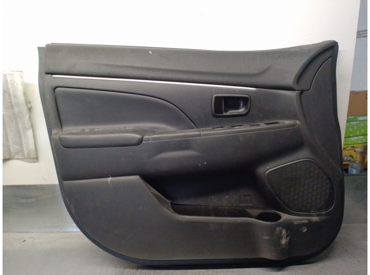 Recambio de guarnecido puerta delantera izquierda para mitsubishi asx (ga0w) 1.8 di-d cat referencia OEM IAM 7221B507XA 5 PUERT