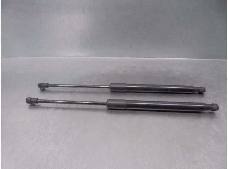 Recambio de amortiguadores maletero / porton para renault twingo 1.5 dci diesel fap referencia OEM IAM 8200385560 