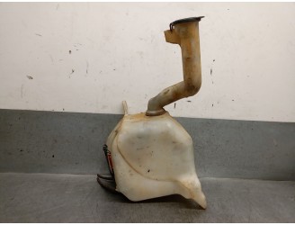 Recambio de deposito limpia para mg mg zr (f/rf) 105 referencia OEM IAM 14K4F  