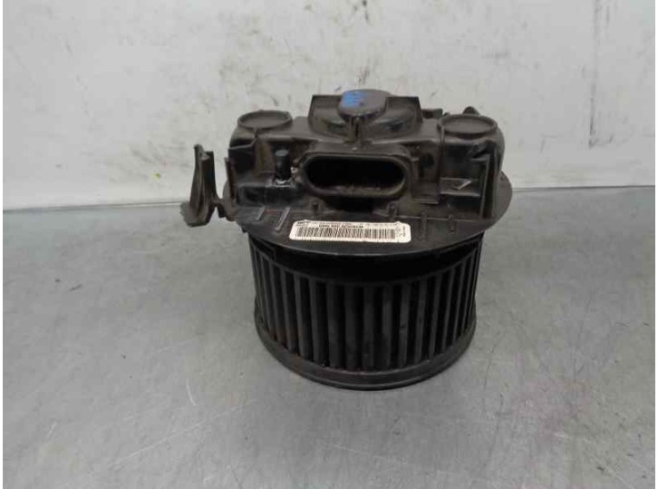 Recambio de motor calefaccion para citroën berlingo 1.9 diesel referencia OEM IAM 030666P N103992Q VALEO